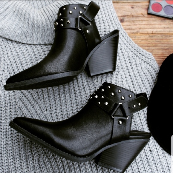 🚨//The Sequoia// Black patent leather Mule - Picture 5 of 8